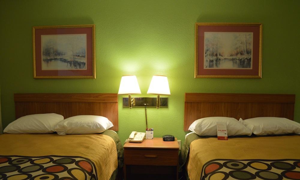 Hotel Super 8 By Wyndham Tifton Exteriér fotografie