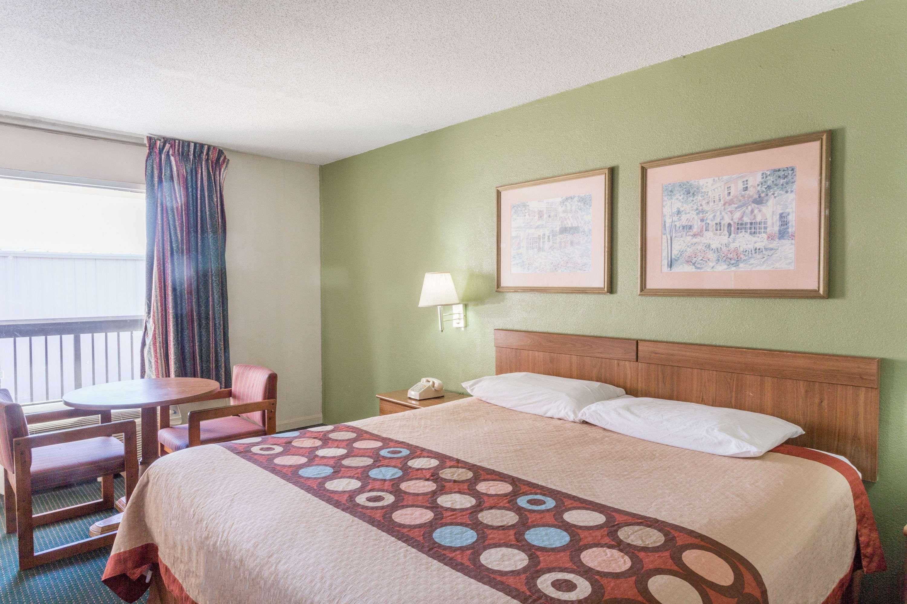 Hotel Super 8 By Wyndham Tifton Exteriér fotografie