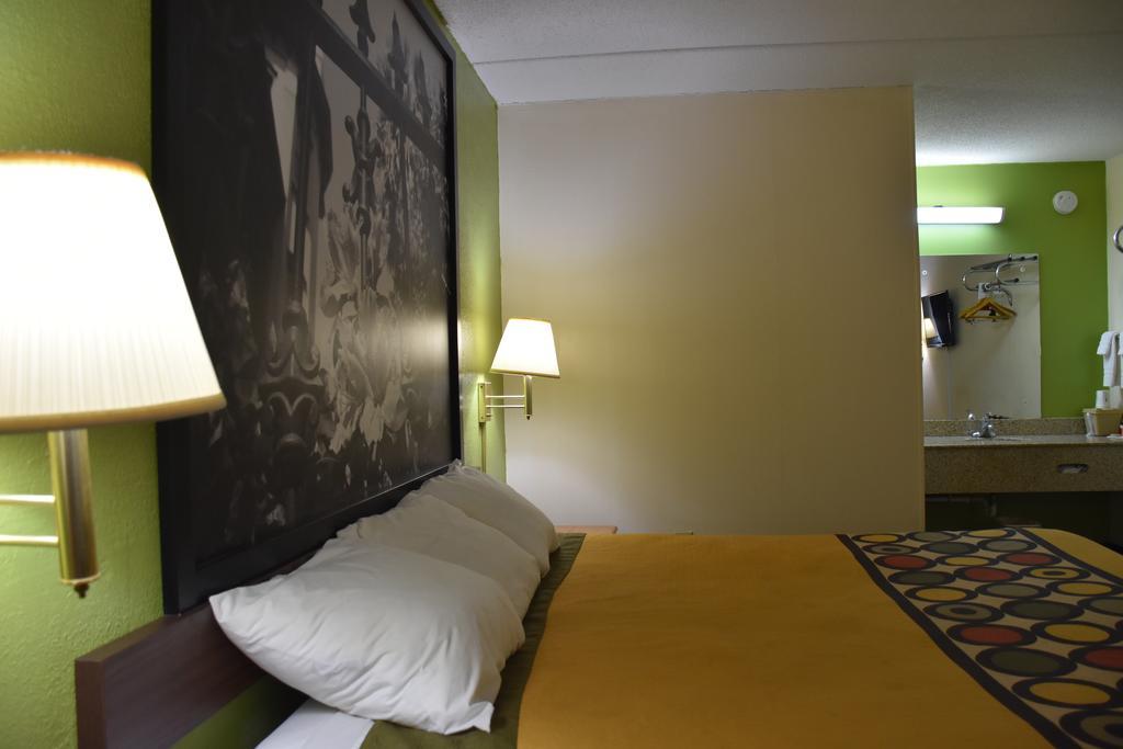 Hotel Super 8 By Wyndham Tifton Exteriér fotografie