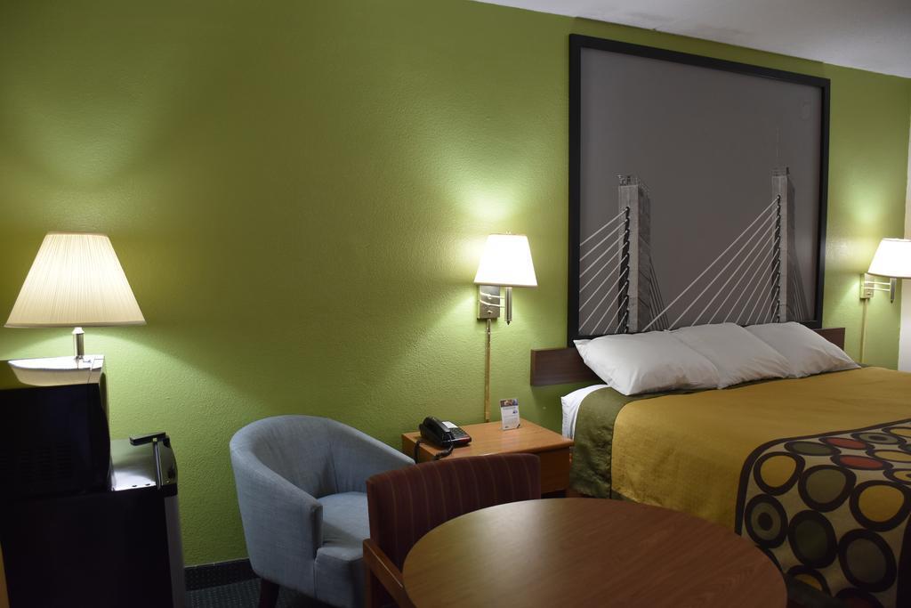 Hotel Super 8 By Wyndham Tifton Exteriér fotografie