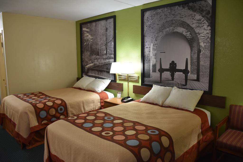 Hotel Super 8 By Wyndham Tifton Exteriér fotografie